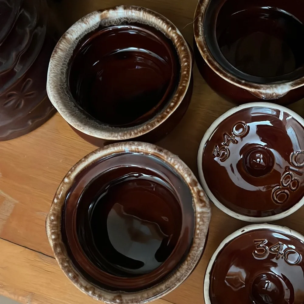 4 Vintage McCoy 340 Bean Pots with Lids